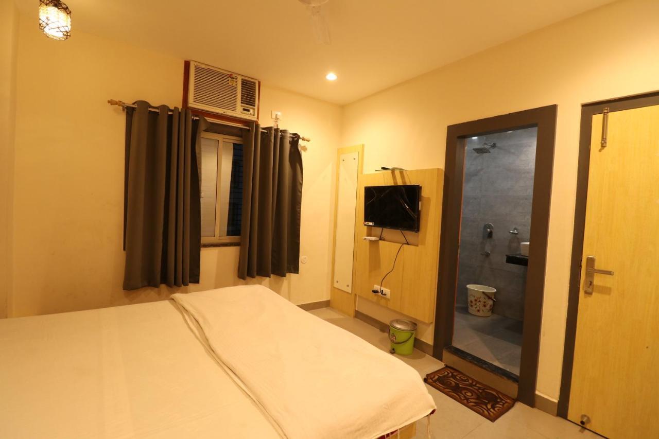 Hotel Pratap Grand 兰契 外观 照片